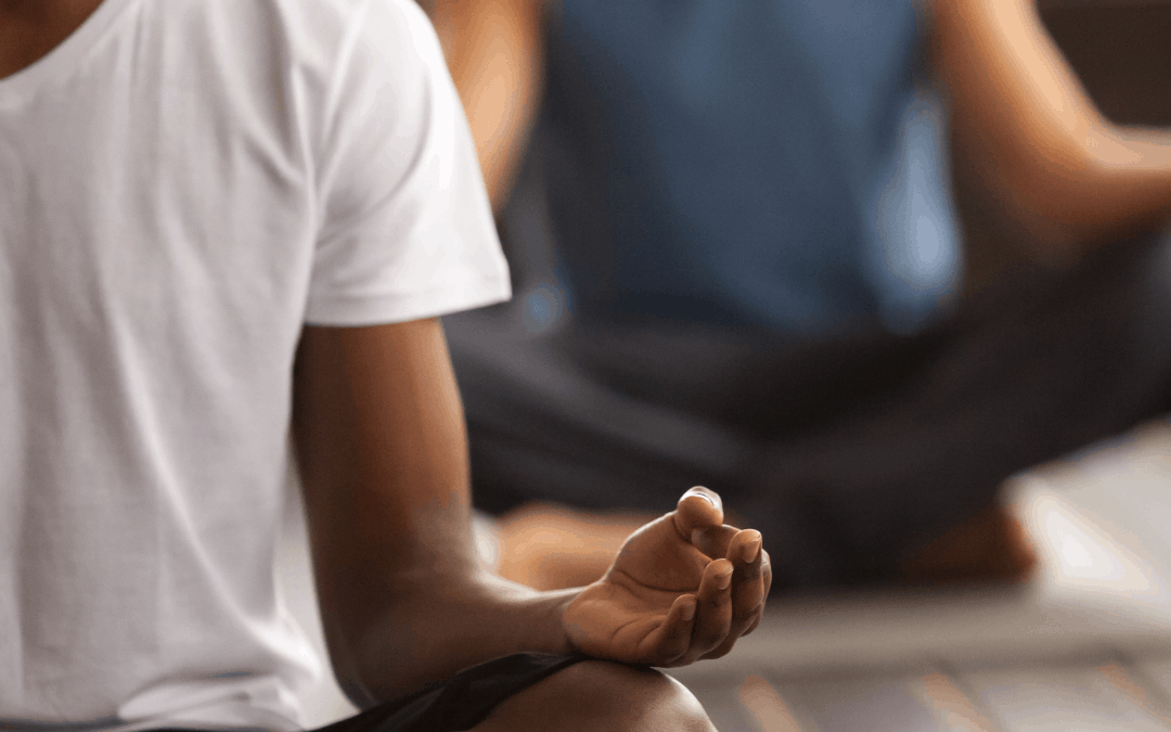 Como lidar com as barreiras e incorporar um hábito de meditação